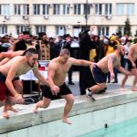 Търговище отбелязва Йордановден с ритуал за спасяване на кръста
