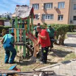 Продължава обновяването на детски площадки в Търговище