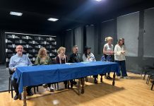 Седем отличия присъди журито на XXV Международен фестивал „Вълшебната завеса“